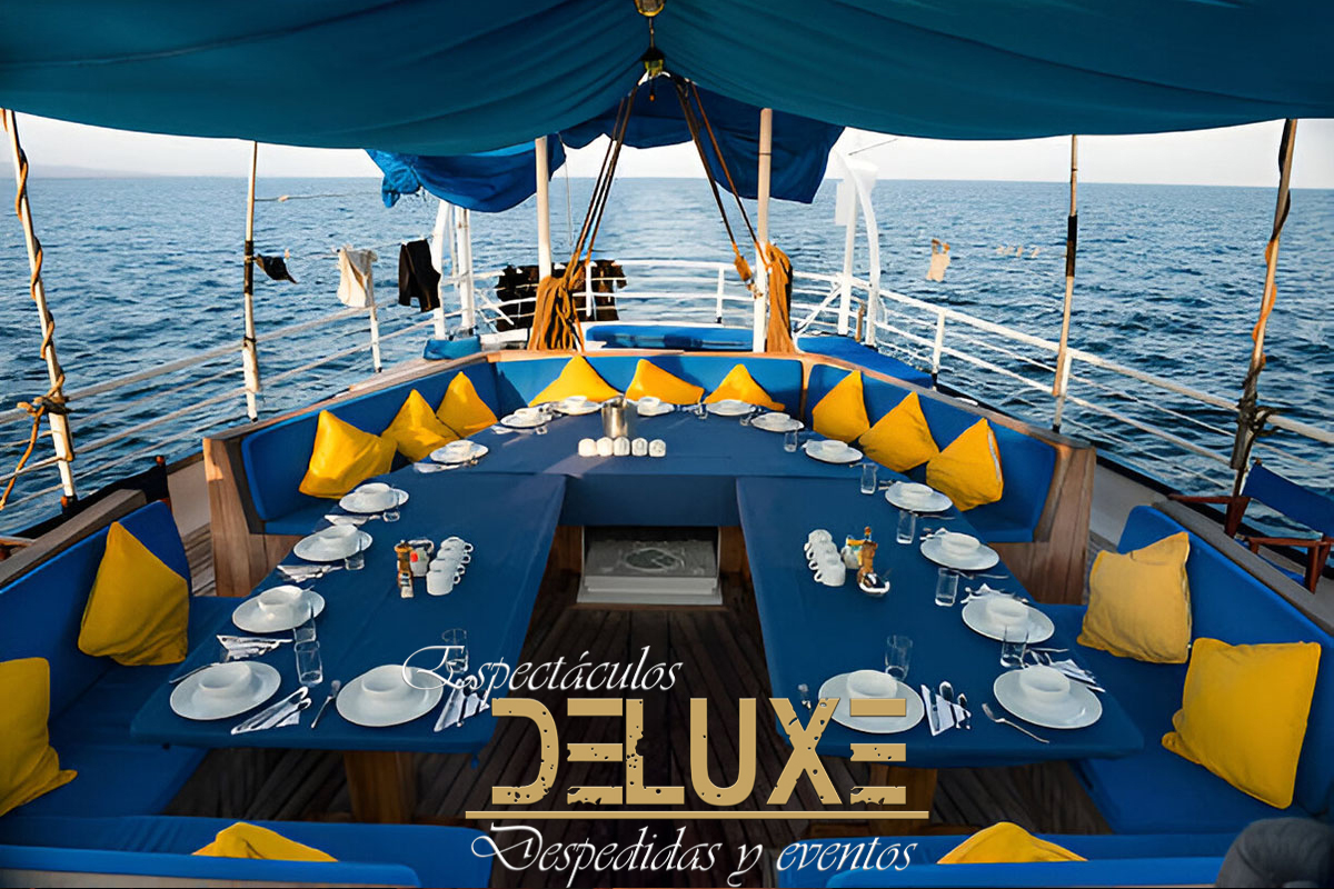 Comidas de empresa en barco Sevilla